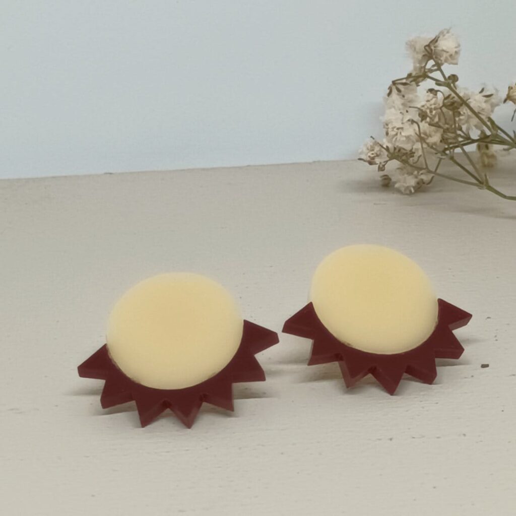 Pendientes Ojos color hueso y chocolate