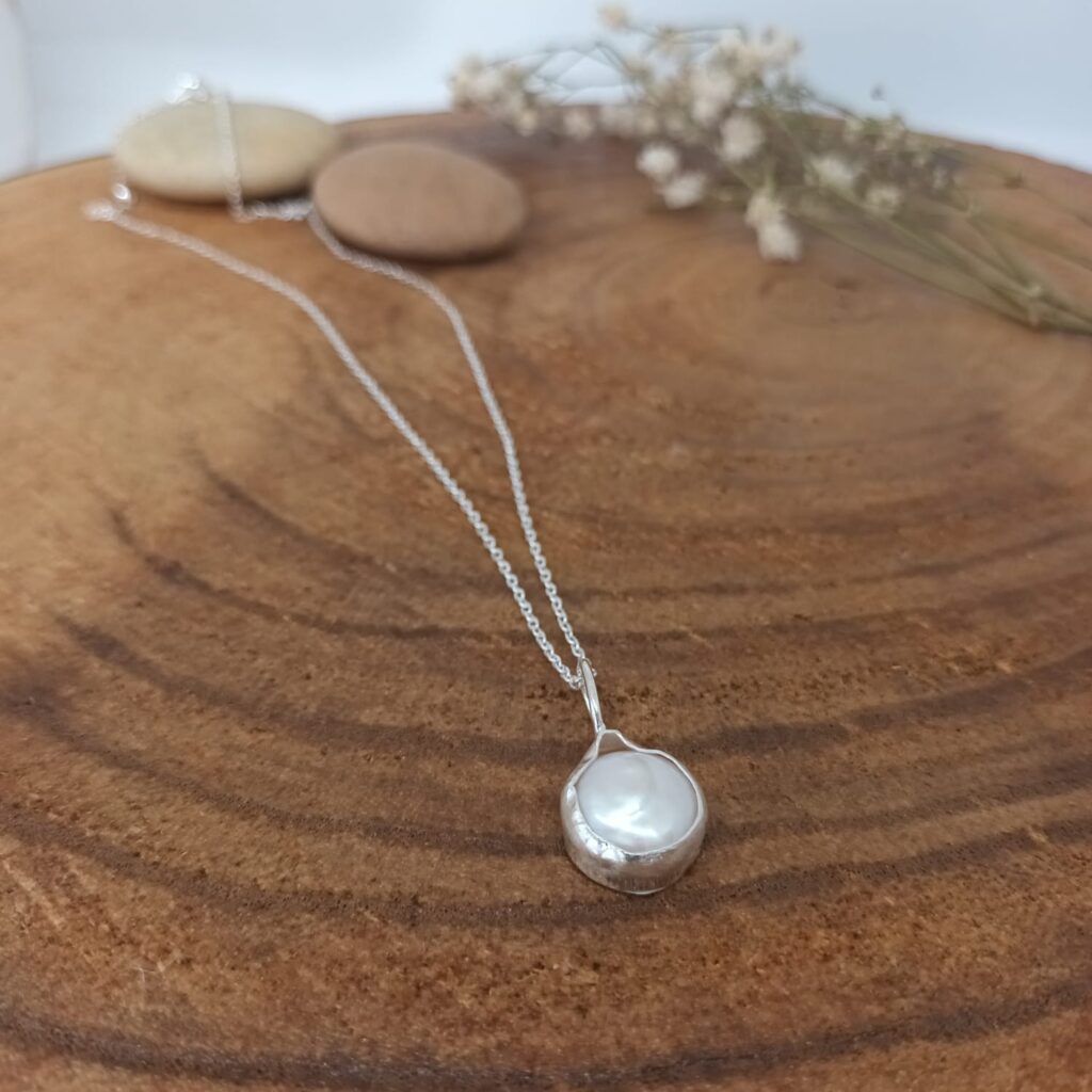 Colgante perla cultivada y plata de primera ley