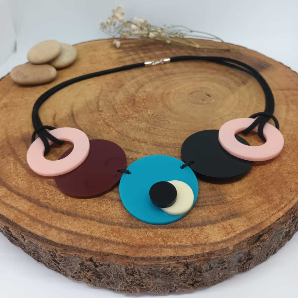 Collar Circle Turquesa 2, con aros rosas